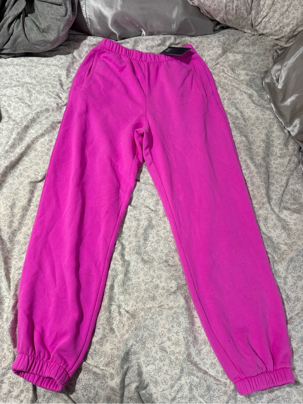 GAP Hot Pink Women’s Sweatpants with Elastic Waist - Picture 1 of 2